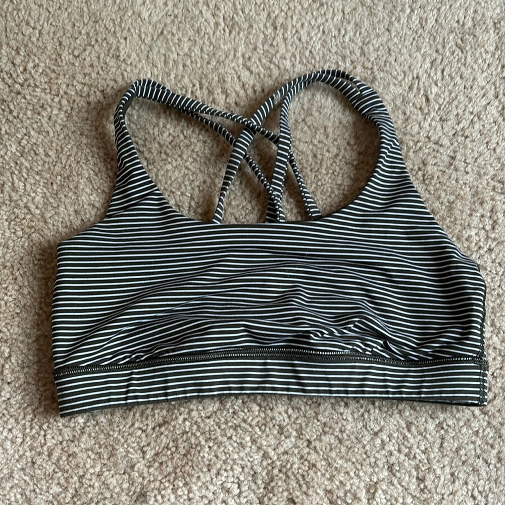 Lululemon Energy Bra | SZ6